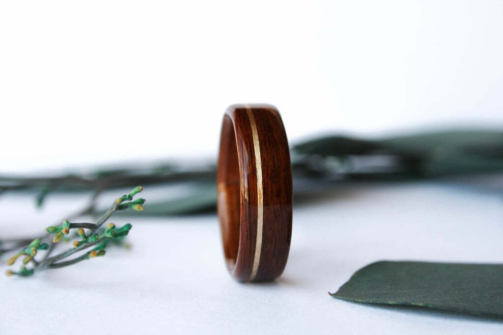santos_rosewood_ring_with_hawaiian_koa_wood_lining_and_offset_14k_yellow_gold_inlay_less_blue_4_of_4 Img