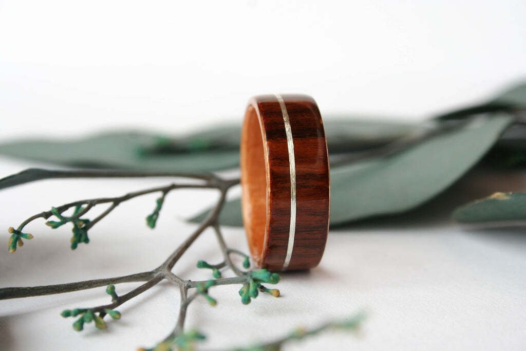 thick_cross_grain_santos_rosewood_ring_with_offset_14k_white_gold_inlay-2 Img